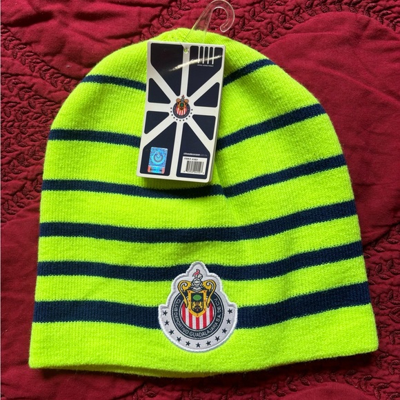 CHIVAS DE GUADALAJARA OFFICIALL , BEANIE , 100% ACRLYC - Picture 2 of 4